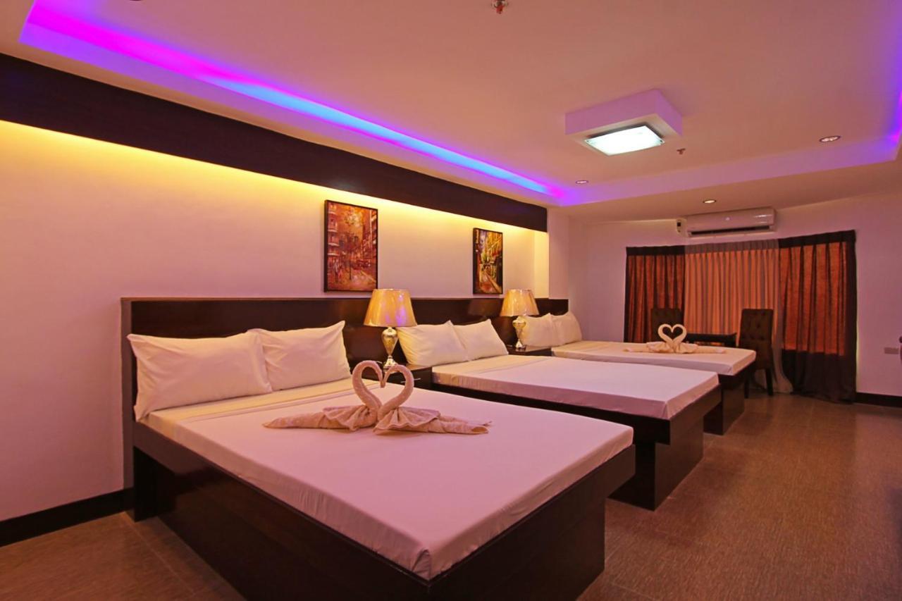 Bergamo Hotel Lingayen Eksteriør billede