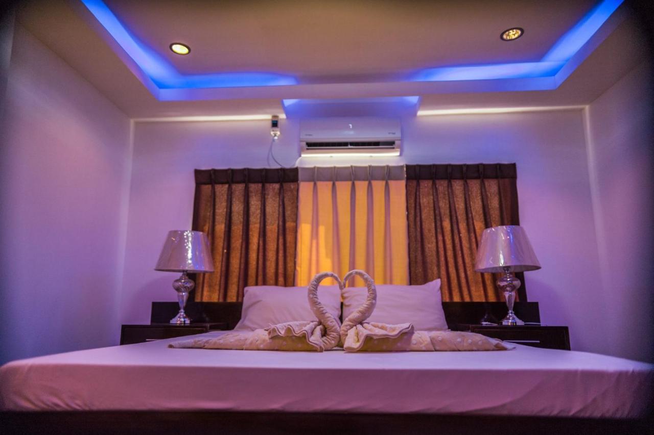 Bergamo Hotel Lingayen Eksteriør billede